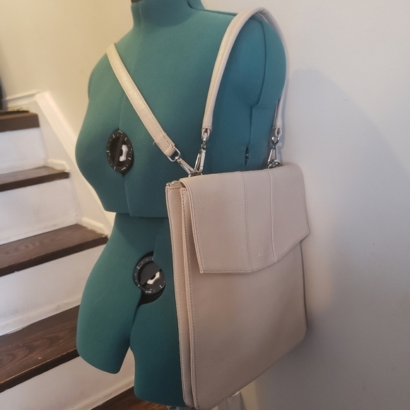 Host Pick Matt & Nat Hamel Dwell Vegan Leather Hobo Bag - Picture 6 of 13